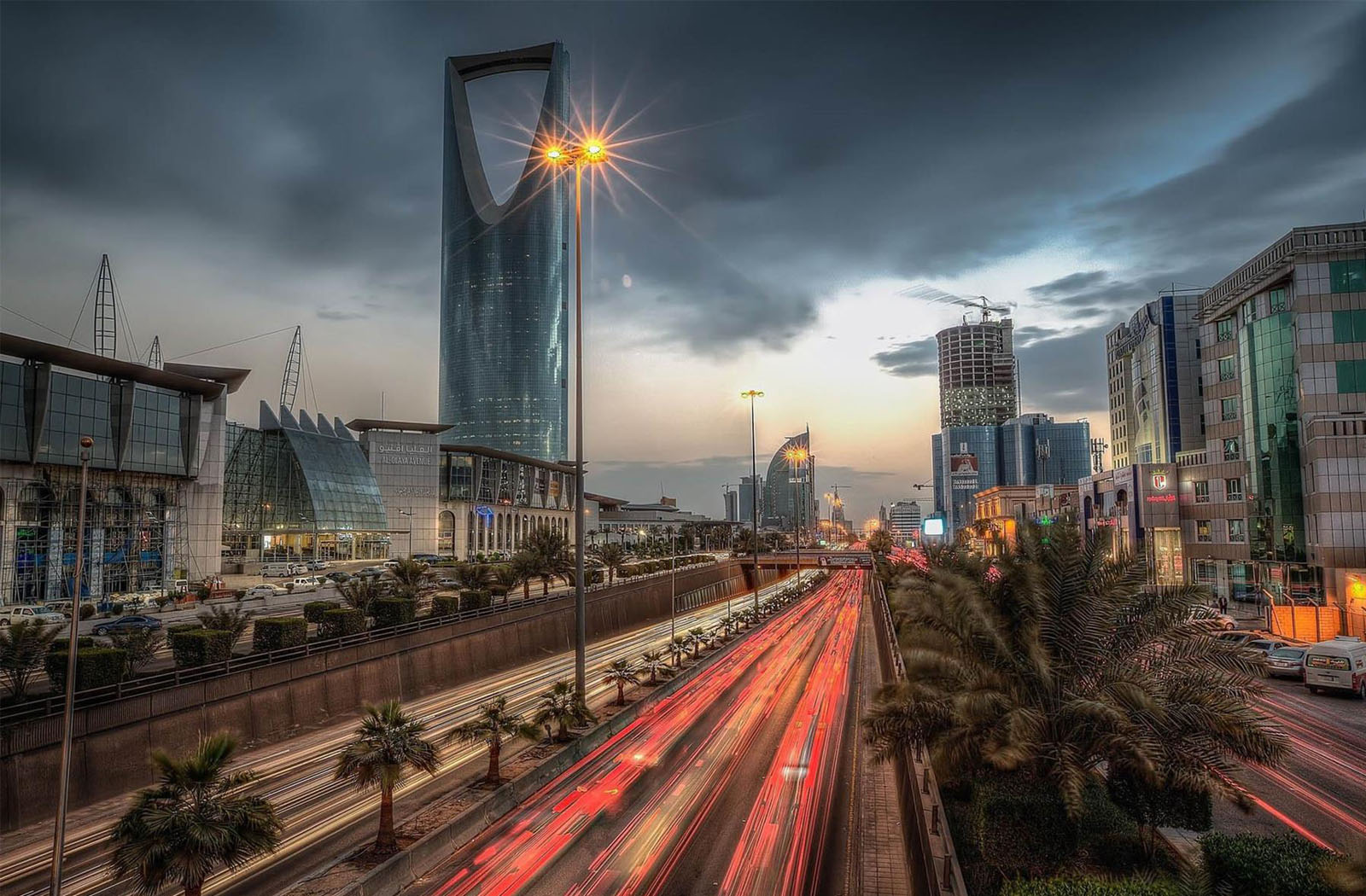 Saudi completed 79,000 real estate e-transactions in last two years